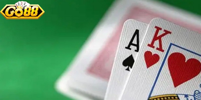 Bạn nên bluff đúng lúc khi chơi game 
